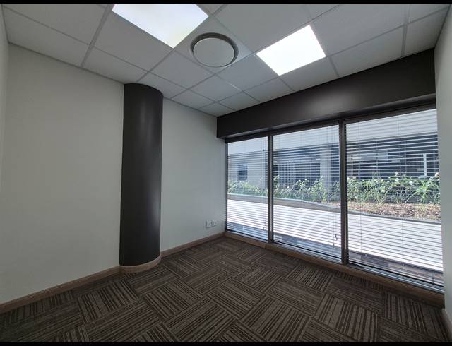 130M² OFFICE TO LET IN ROSEBANK